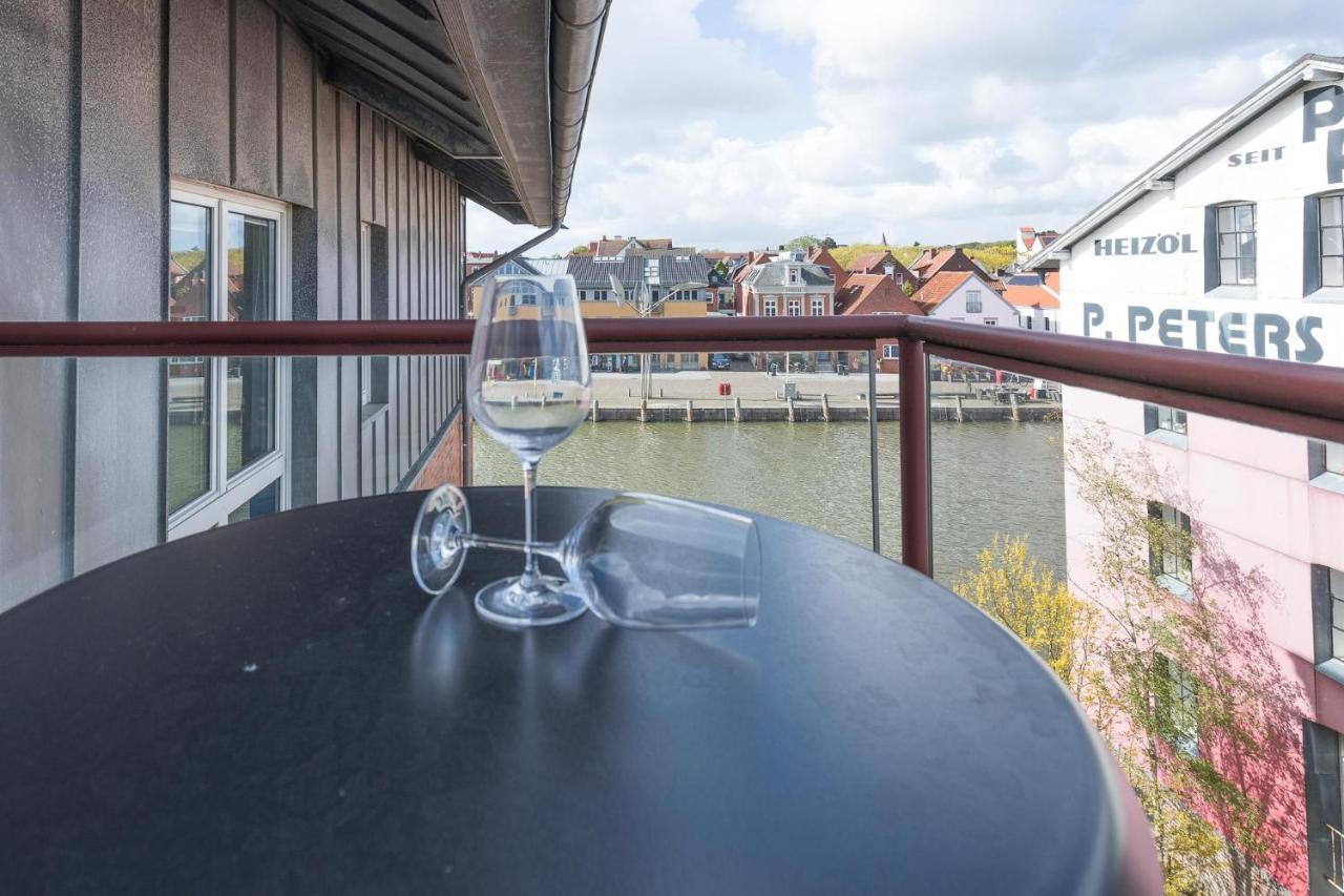 Hafenblick Apartment Husum  Ngoại thất bức ảnh